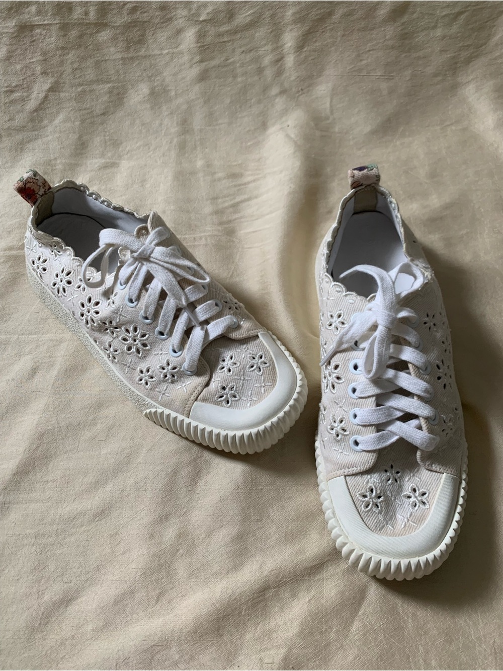 Veronica Beard Paulita White Floral Cutout Canvas Sneakers